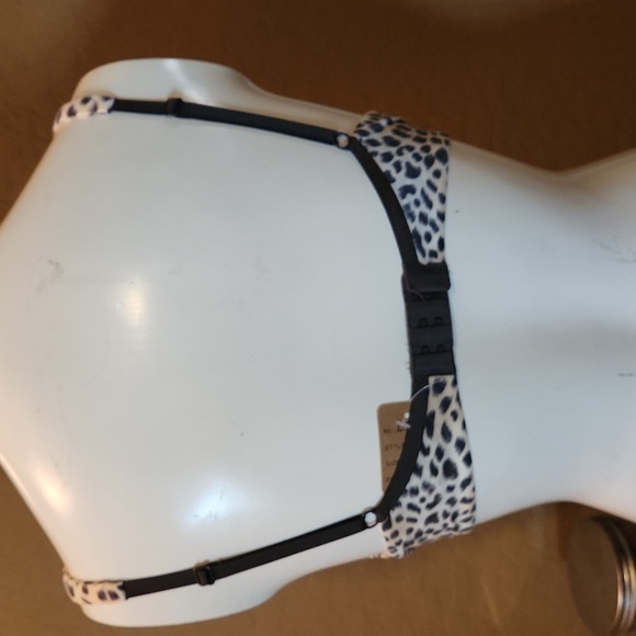 Victorias Secret Animal Print Lined Underwire Bra (0701) - Picture 3 of 5